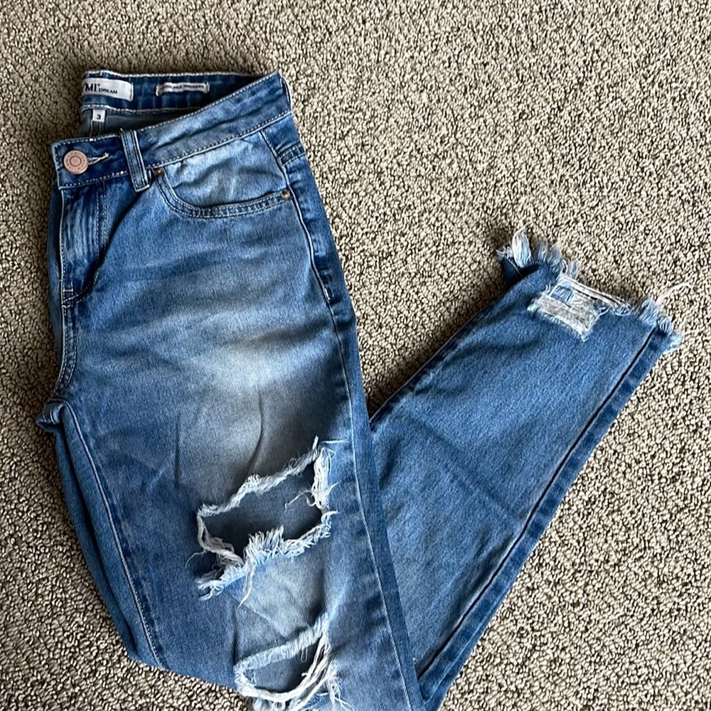YMI - size 3 - distressed - light wash - skinny NWOT